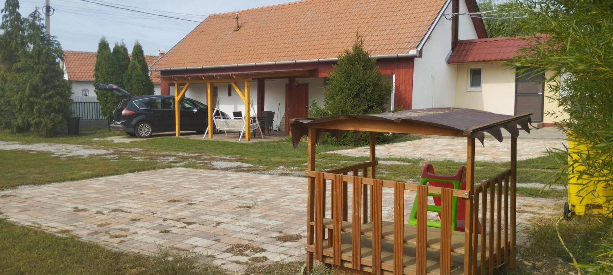 Rakoczi Vendeghaz Apartment Poroszlo Exterior photo
