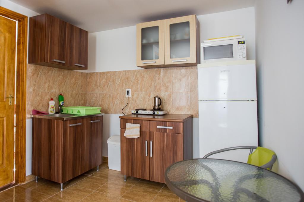 Rakoczi Vendeghaz Apartment Poroszlo Exterior photo
