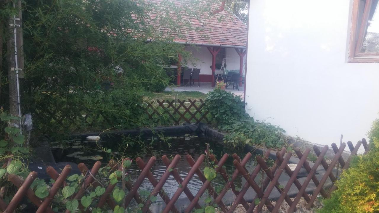 Rakoczi Vendeghaz Apartment Poroszlo Exterior photo